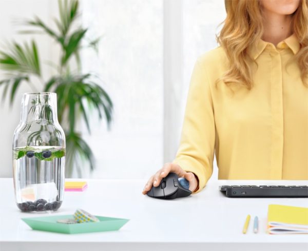 Logitech M575 Ergo Trackball | Ergonomische Draadloze Muis | RF-Draadloos + Bluetooth | 2000 DPI | Grafiet - Afbeelding 37