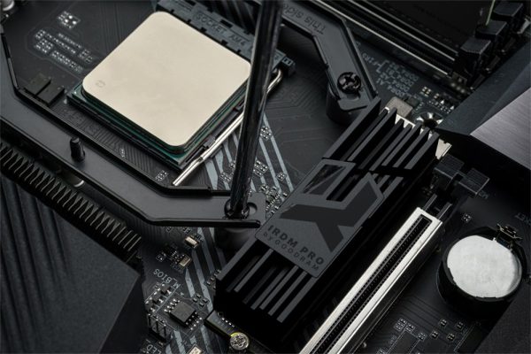 Goodram IRDM PRO | 2TB NVMe SSD | M.2 | Gen4 | 7.000MB/s | Heatsink - Afbeelding 5